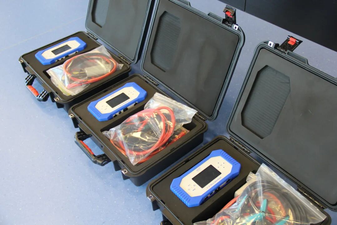 回路電阻測(cè)試儀圖片